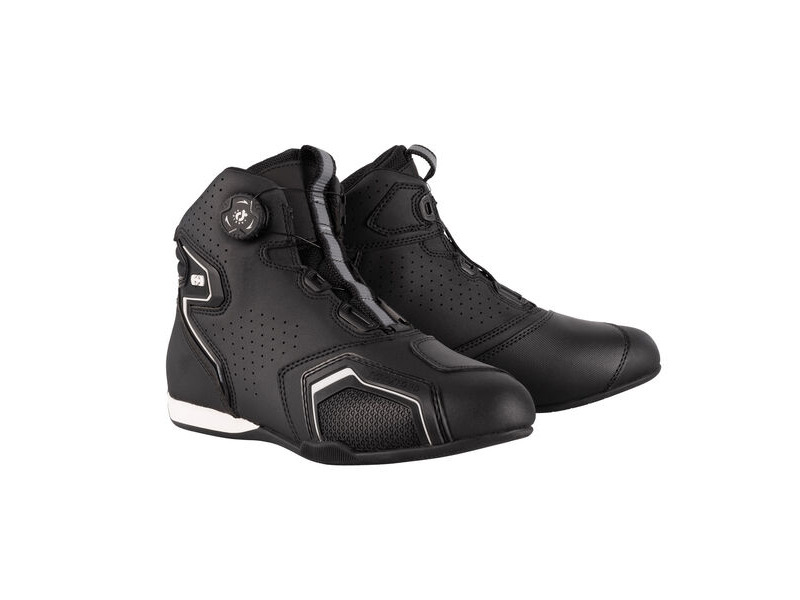 OXFORD Helix Air Boot Blk/Wht click to zoom image