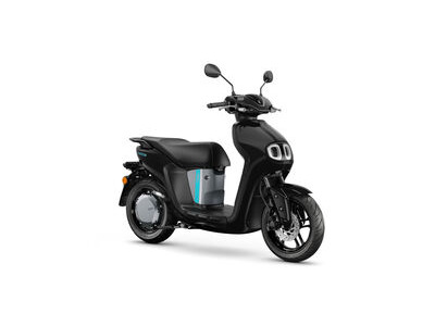 YAMAHA Neo's Dual Battery