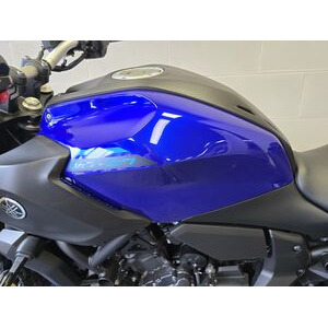 YAMAHA MT-07 click to zoom image