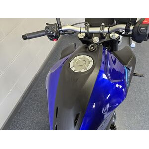 YAMAHA MT-07 click to zoom image