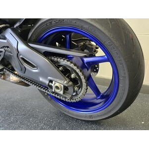 YAMAHA MT 10 - EX DEMO click to zoom image