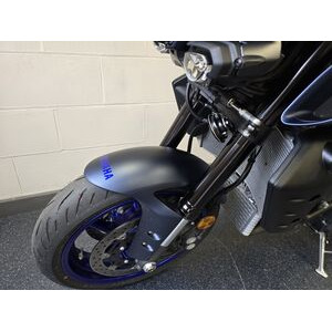 YAMAHA MT 10 - EX DEMO click to zoom image