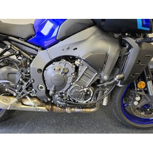 YAMAHA MT 10 - EX DEMO click to zoom image