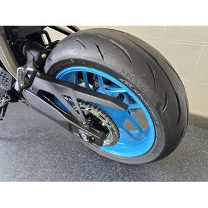 YAMAHA MT 07 - EX DEMO click to zoom image