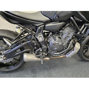 YAMAHA MT 07 click to zoom image