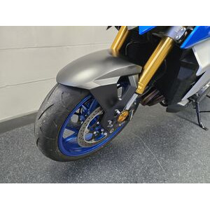 SUZUKI GSXS 1000 click to zoom image