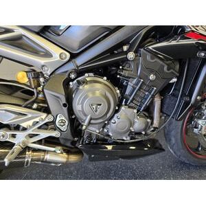 TRIUMPH Street Triple 765 click to zoom image