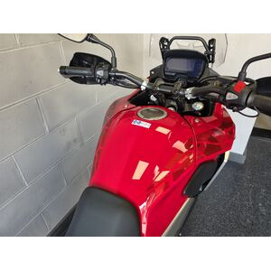 HONDA CB 500 X click to zoom image
