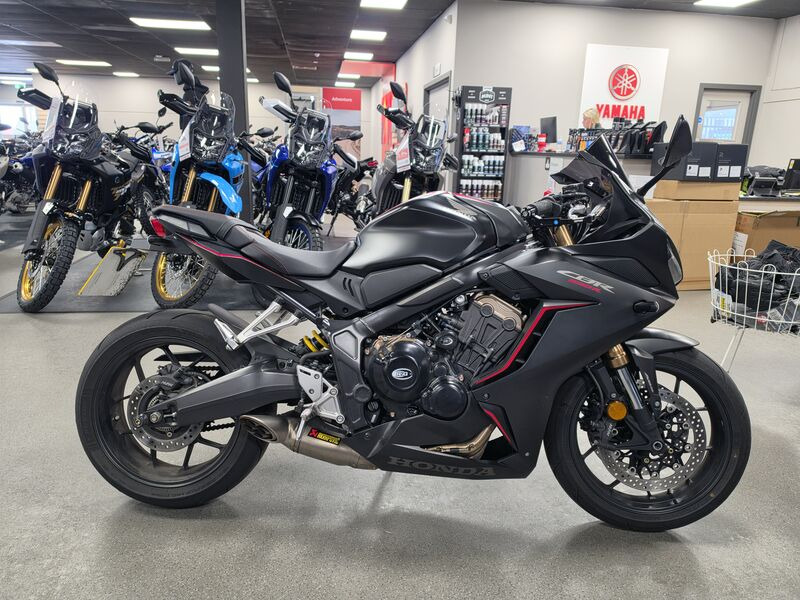 HONDA CBR 650 R click to zoom image