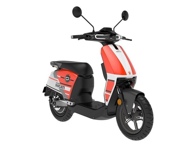 VMOTO CUX Electric Moped - Ducati click to zoom image