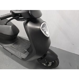 LEXMOTO Yadea C1S Electric Moped click to zoom image