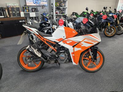 KTM RC 125
