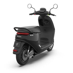 SEGWAY E110S Electric Moped click to zoom image