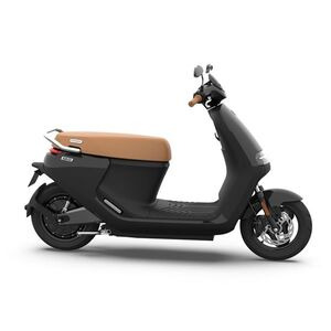 SEGWAY E125S Electric Moped click to zoom image