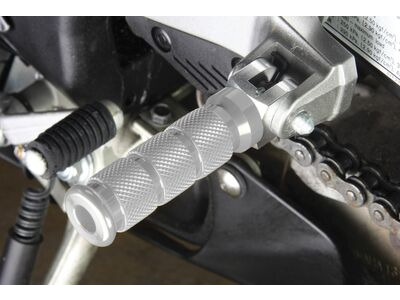 BIKETEK Alloy Round Sports Footpegs Honda Pillion Chrome