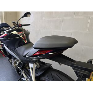 APRILIA Tuono 660 Factory click to zoom image