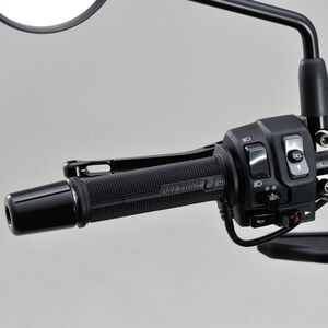 DATATOOL Motorcycle Intelligent Heated Grips (7/8) 22.2mm With 4 Level Heat Control click to zoom image